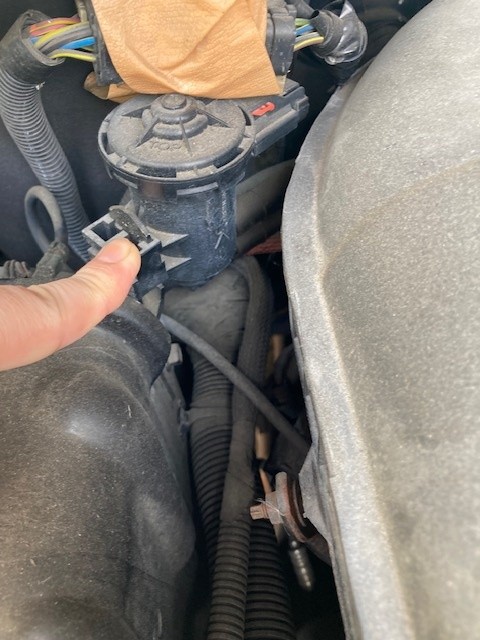 パージバルブ ガソリンキャップ 交換 DIY