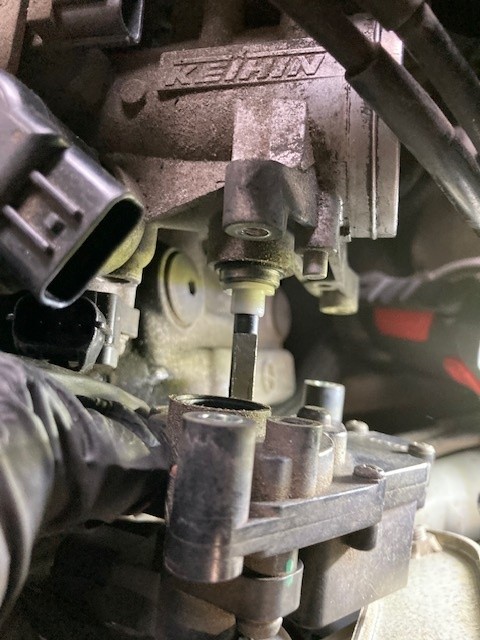 セカンダリスロットルバルブ 故障 DIY C28 C29