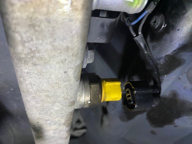 水温計 レッドゾーン エンジン掛からない DIY