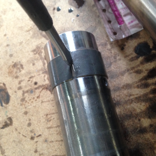 オフロード車 モタード フロントフォークオーバーホール