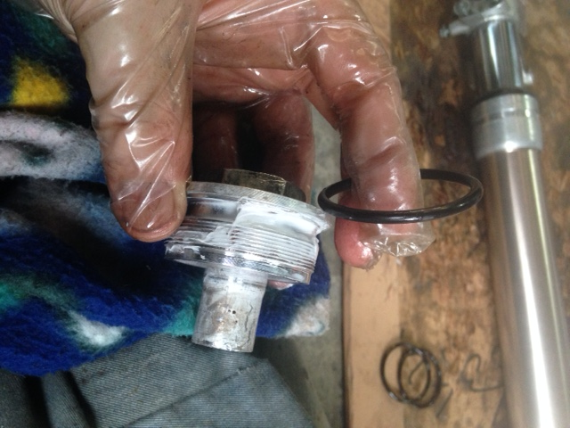 オフロード車 モタード フロントフォークオーバーホール