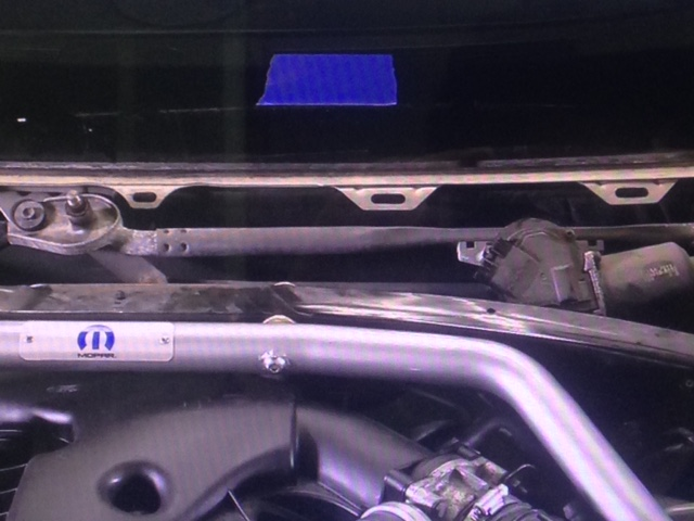 アイドリング不安定 EGRバルブ クライスラー